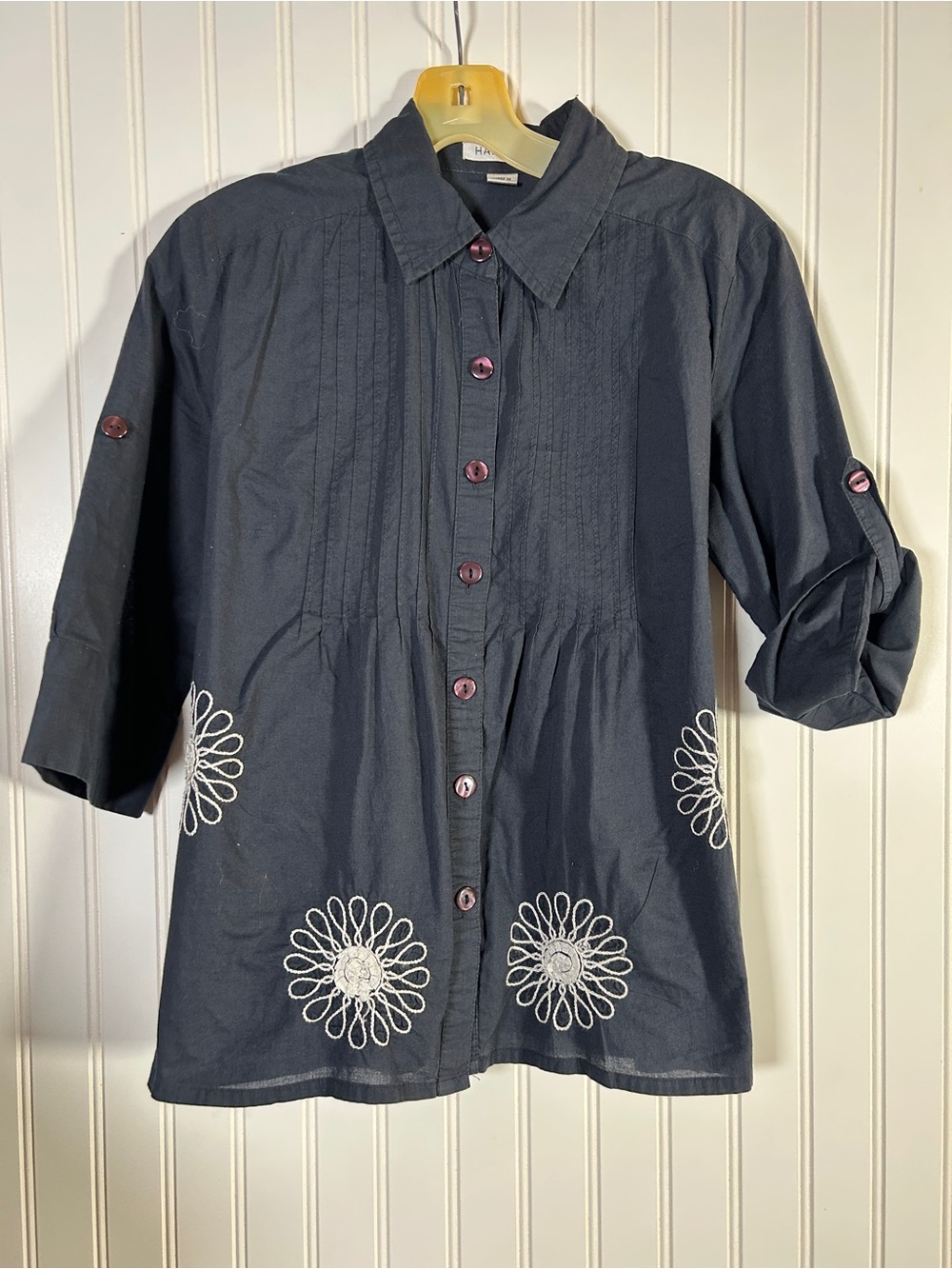 Hannah Navy Button-Front Shirt with White Floral Embroidery